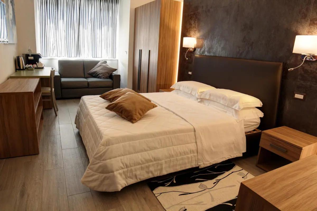 Arsenale Turin Rooms ภายนอก รูปภาพ