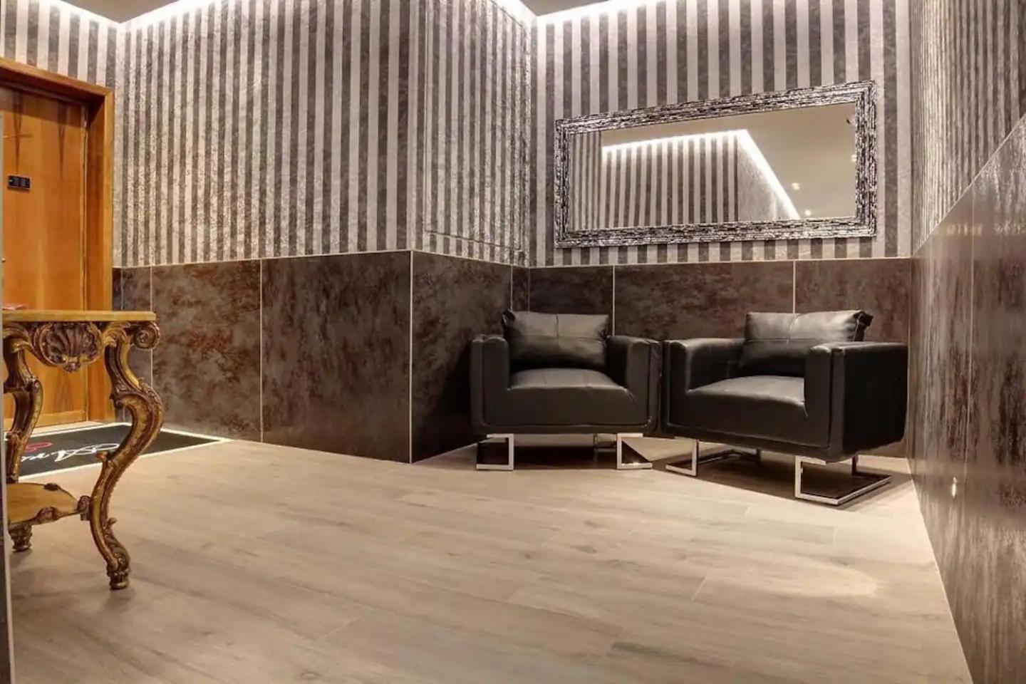 Arsenale Turin Rooms ภายนอก รูปภาพ